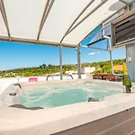 Apartamento Xxl Lavanda For 16 Person