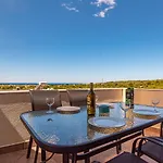 Xxl Lavanda For 16 Person Apartamento Rogoznica (Sibenik-Knin)