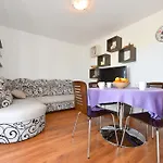Apartamento Xxl Lavanda For 16 Person