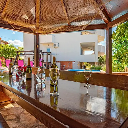 Apartment Xxl Lavanda For 16 Person