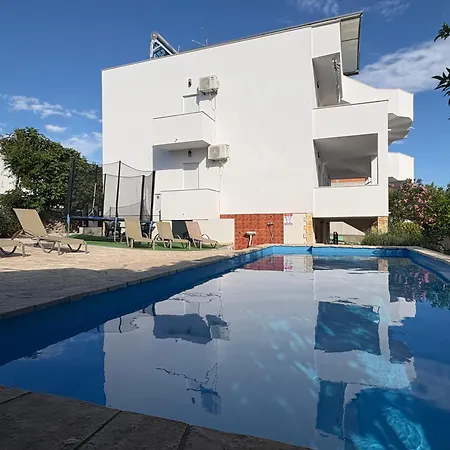 Apartamento Xxl Lavanda For 16 Person