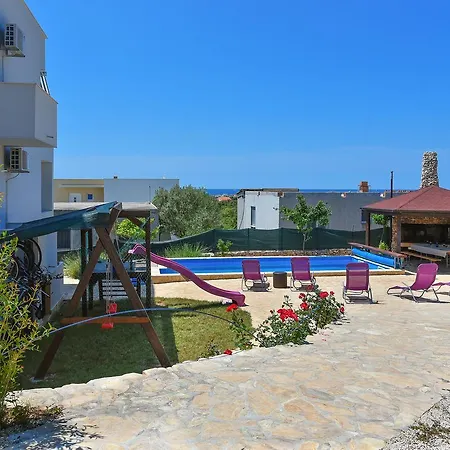 Xxl Lavanda For 16 Person * Rogoznica (Sibenik-Knin)