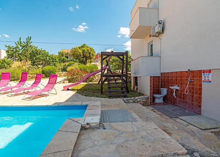 Appartement Xxl Lavanda For 16 Person