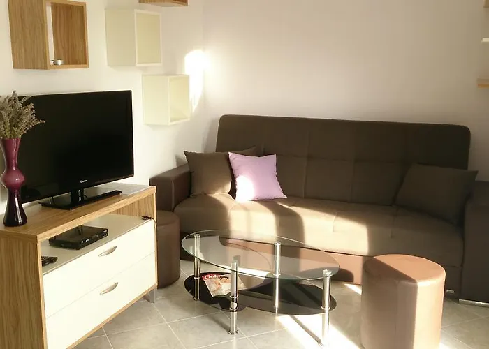 Xxl Lavanda For 16 Person Appartement