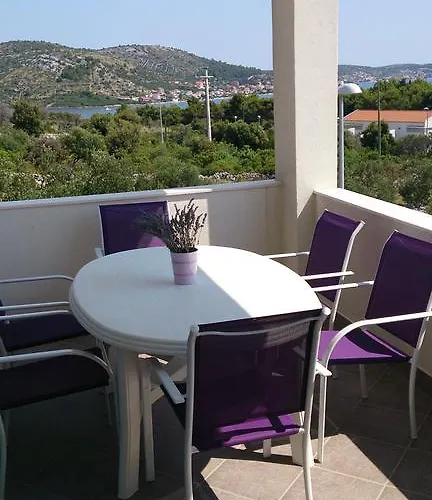 Xxl Lavanda For 16 Person * Rogoznica (Sibenik-Knin)