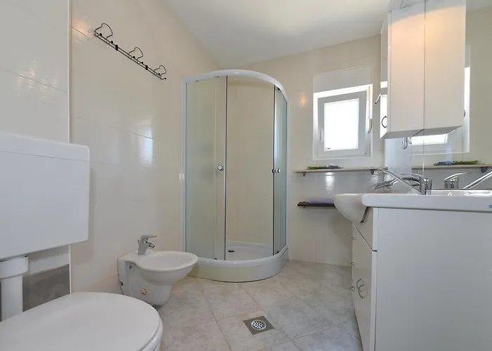Appartement Xxl Lavanda For 16 Person Rogoznica (Sibenik-Knin)