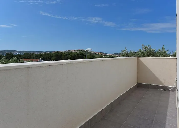 Appartement Xxl Lavanda For 16 Person Rogoznica (Sibenik-Knin)